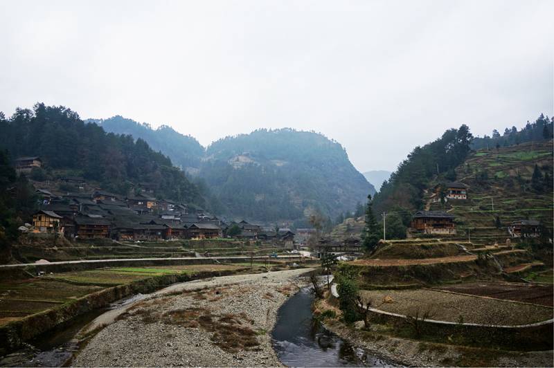 国内旅游推荐景点:贵州朗德苗寨