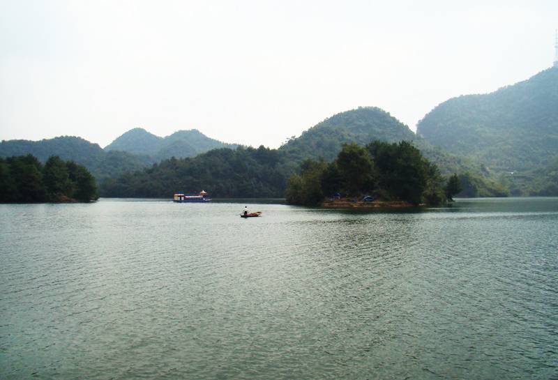 中国旅游信息 贵州 贵阳 文章介绍 放目远眺,红枫湖美景尽
