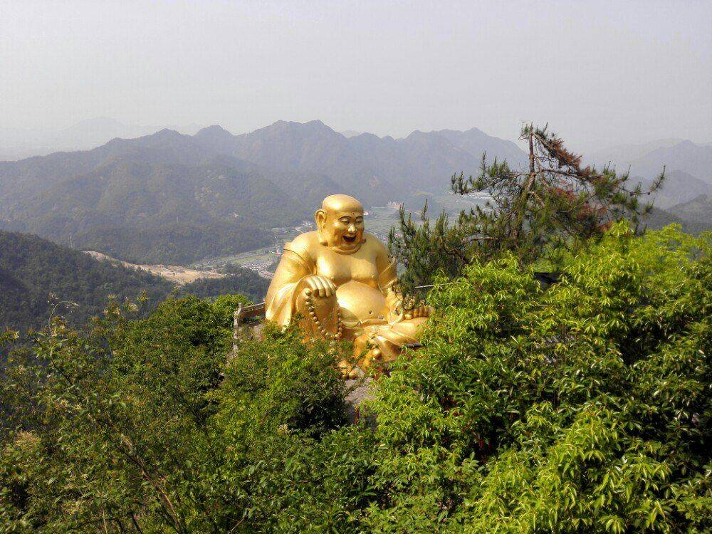 杭州建德大慈岩景区门票江南悬空寺登寺俯瞰远近山川尽收眼底