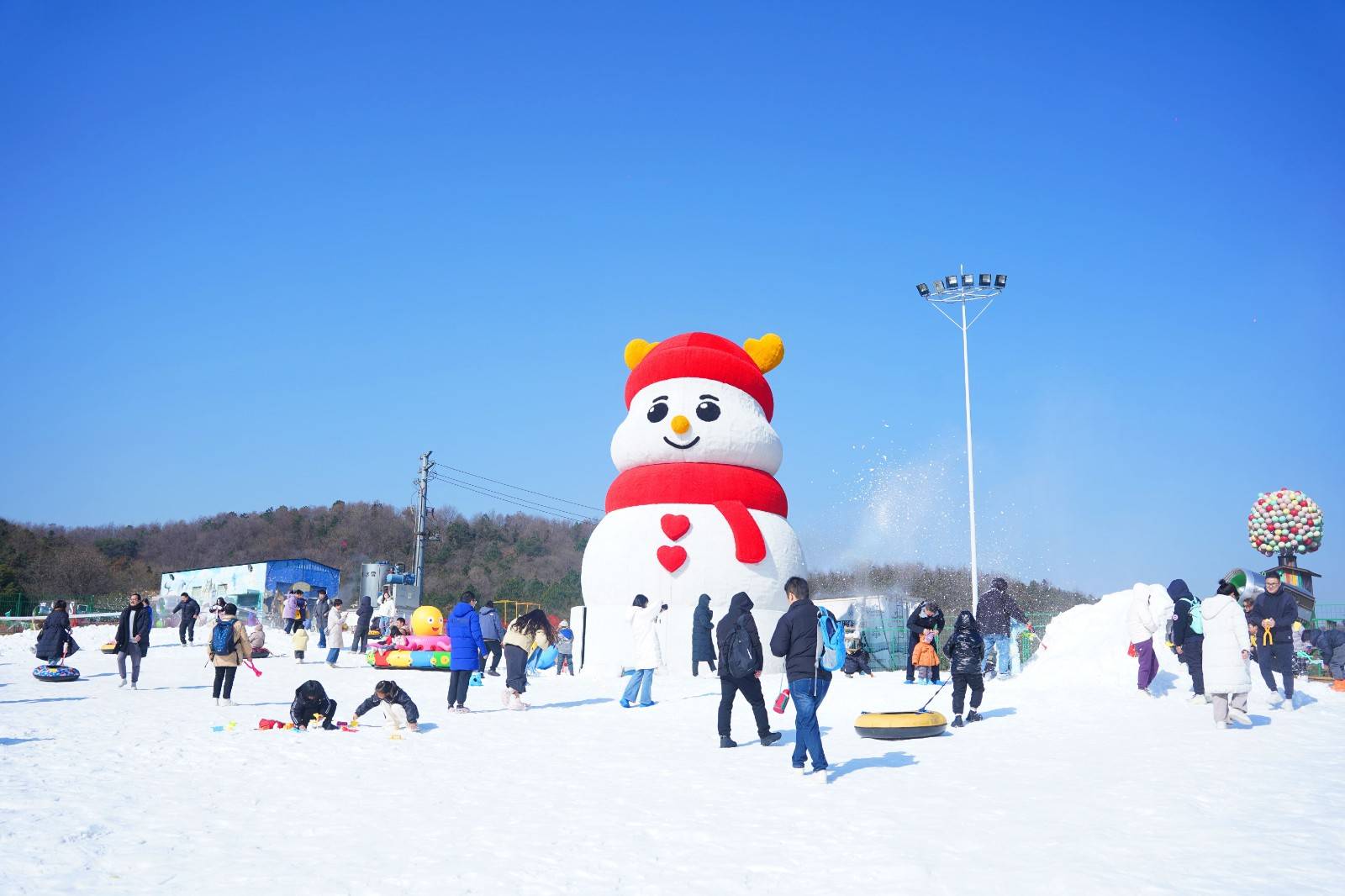 温泉季必囤，周五不加价，春节可用！【常州】2天1晚￥699起抢茅山森林世界度假村（官方店）套餐，含A区茶田帐篷亲子家庭房 1晚+双早+双人茅山森林世界2日无限次门票(赠森林雪国戏雪)+心跳高空四项畅玩+双人茅山道温泉，有效期至2025年2月28日【未预约，随时退】