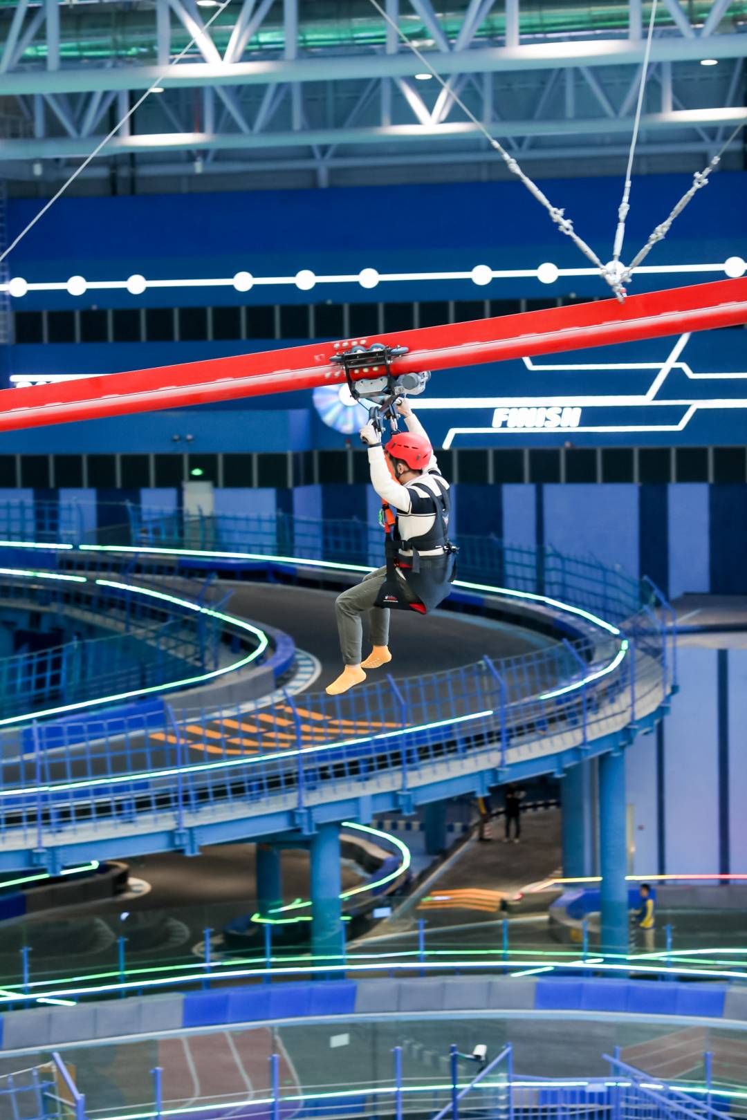 【广州花都】暑期专场!199元抢融创体育世界1大1小亲子四项票(功夫学堂+蹦翻天+欢乐碰碰+超越极限)带孩子嗨翻整个假期~