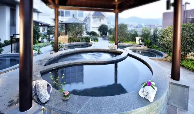 640_wx_fmt=jpeg&tp=webp&wxfrom=5&wx_lazy=1&wx_co=1.webp (8).jpg 【广州·从化】养生特惠!从化·碧泉空中温泉门票~仅88元!~含1人空中温泉+梦幻灯光秀~有效期至10月底