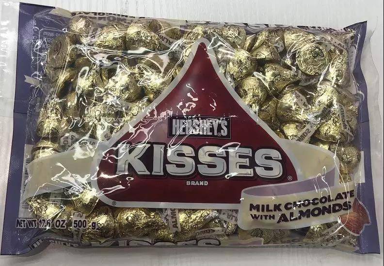 【双口味巧克力搭配 费列罗Ferrero+好时Kisses】~￥138抢购意大利进口费列罗榛果金莎巧克力30粒/盒375克+美国好时KISSES杏仁牛奶巧克力500g~感受KISSES,分享kisses