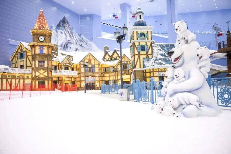 【广东-Zui大雪世界】年度巨献,低至2.6折¥99元开抢,广州融创雪世界(2小时娱雪)东莞市民专属票,一票玩转5大冰雪娱乐项目,体验零下3-5℃冰雪围城~漫雪飞舞中一起打雪仗,堆雪人!地铁直达交通便利,劲爆抢购一触即发!平日周末通用!