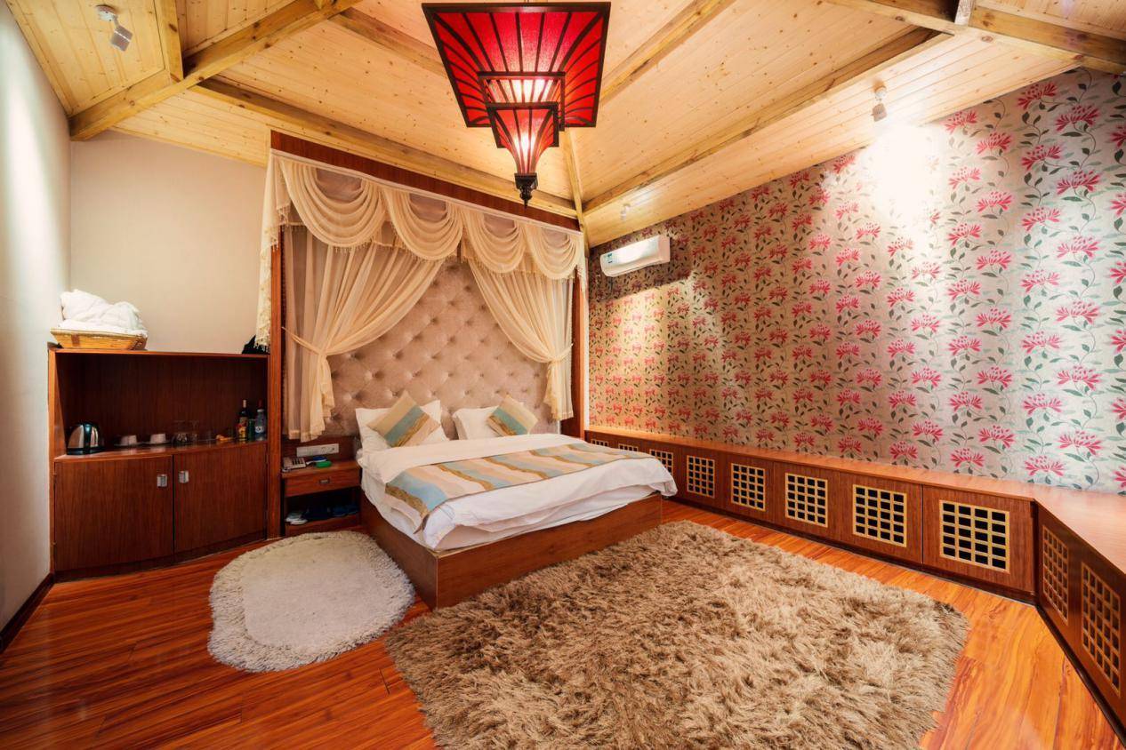 【安宁云涛温泉花园酒店】299元起抢蜂抢双人豪华套餐~度假胜地！森林温泉+住宿+私家泡池等，周末不加