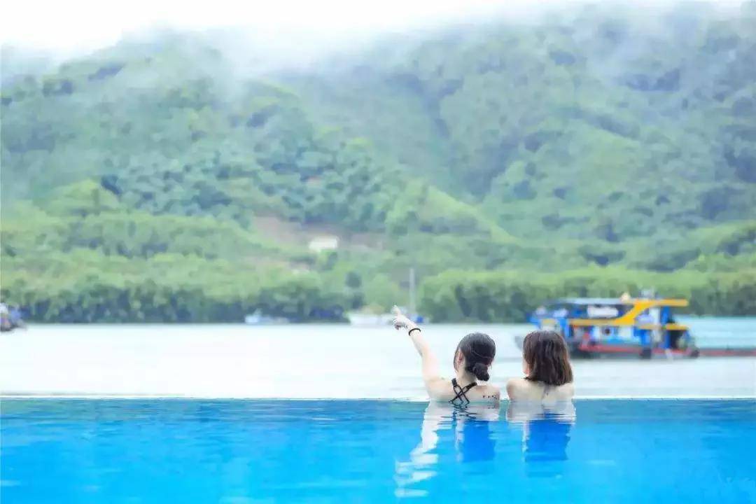 【199元抢购】英德云海江湾假日温泉酒店,沙滩,温泉,无边际江景泳池一