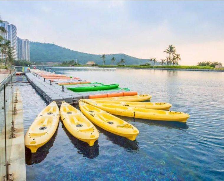 最适合全家人一起去海边度个假 在阳江敏捷黄金海岸, 5万方透明水晶湖