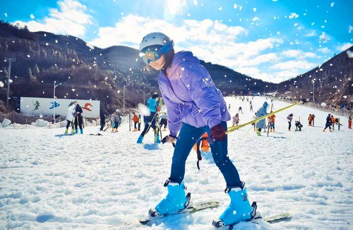 铜鼓七星岭滑雪场 宜春铜鼓七星岭野外滑雪场门票双十一抢购成人票一