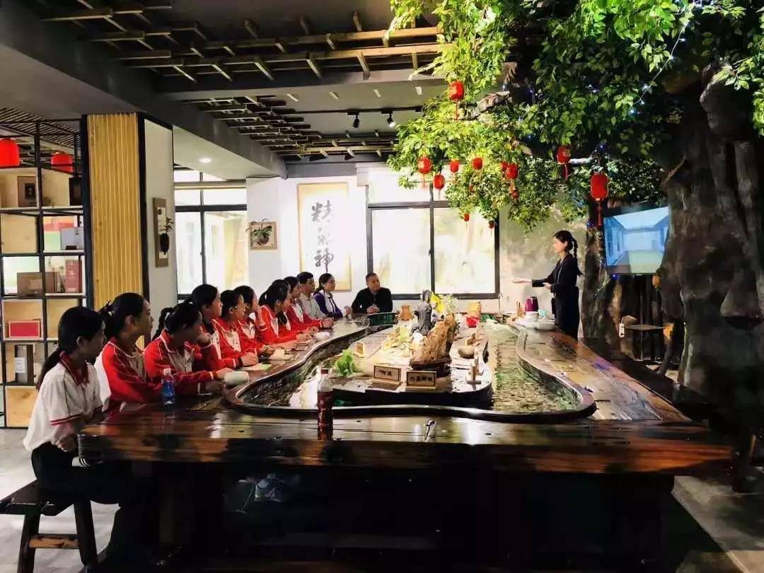泉州扒乐亲子酒店高山茶园$358元抢安溪国心绿谷茶庄园套餐3800亩原