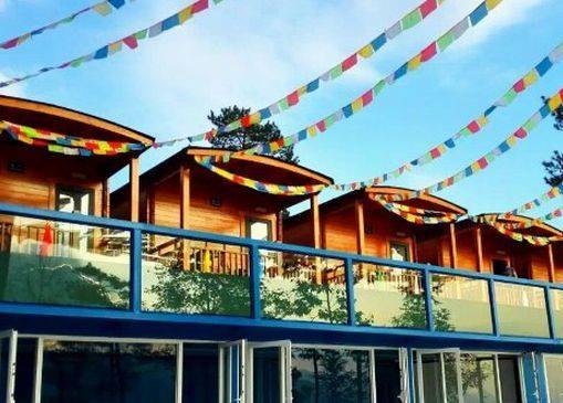 【临安】268元抢风之谷2大1小木屋度假套餐~天目山满山苍翠，空气幽幽，给你不同于城市里的凉爽快乐！更有网红秋千等你来玩！