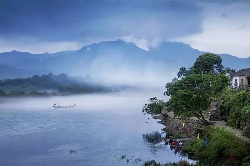 【安徽】这个夏天，来绿林谷漂流，皖南最刺激的峡谷矿泉水上漂流 ！268元抢原价498元绿林谷门票（含漂流）2张+住宿一晚+中式早餐！一个让你兴奋到尖叫的娱乐天堂！周末节假日通用，不加收！