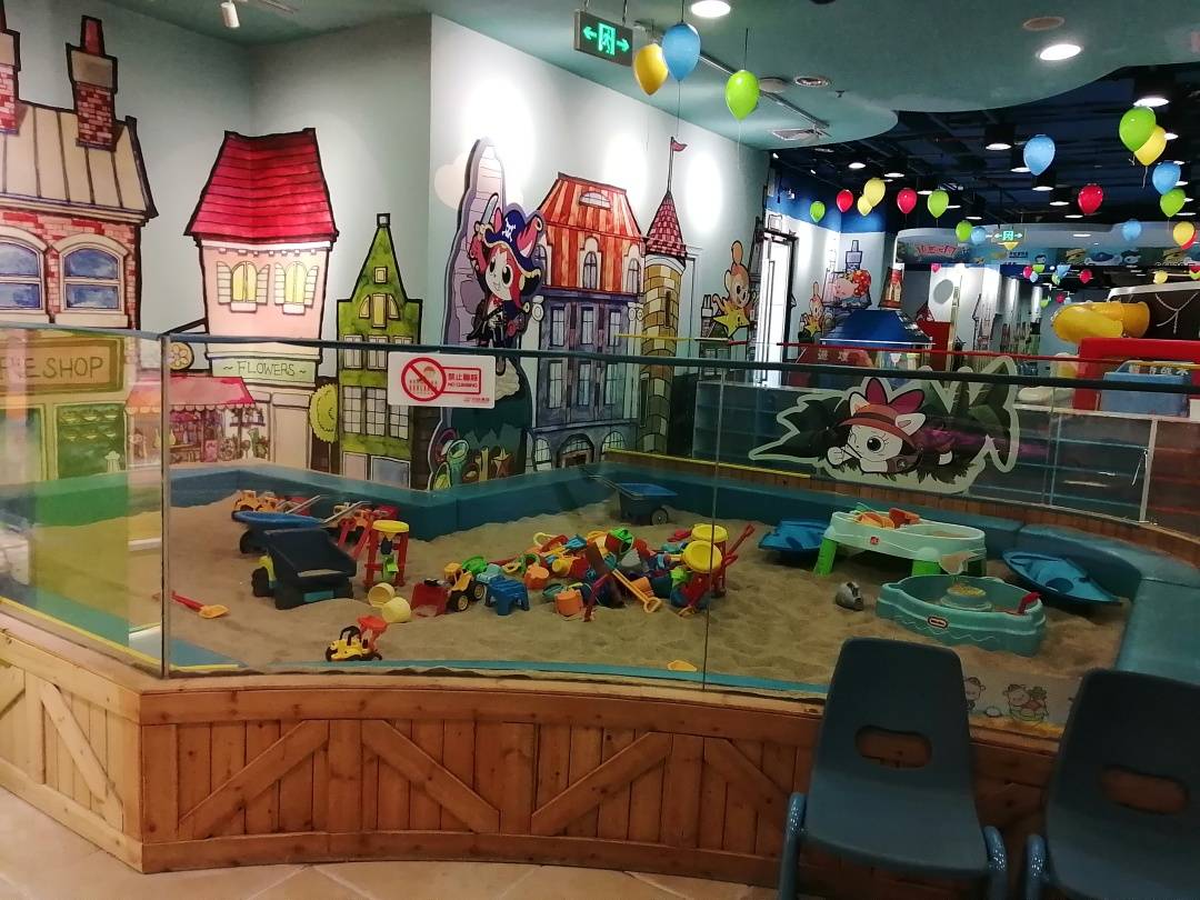 【金沙洲·万达】万达宝贝王儿童乐园（小火车+旋转木马）只需9.9元！超大的游玩面积，超多种超嗨的游乐项目，邀你共度快乐时光！