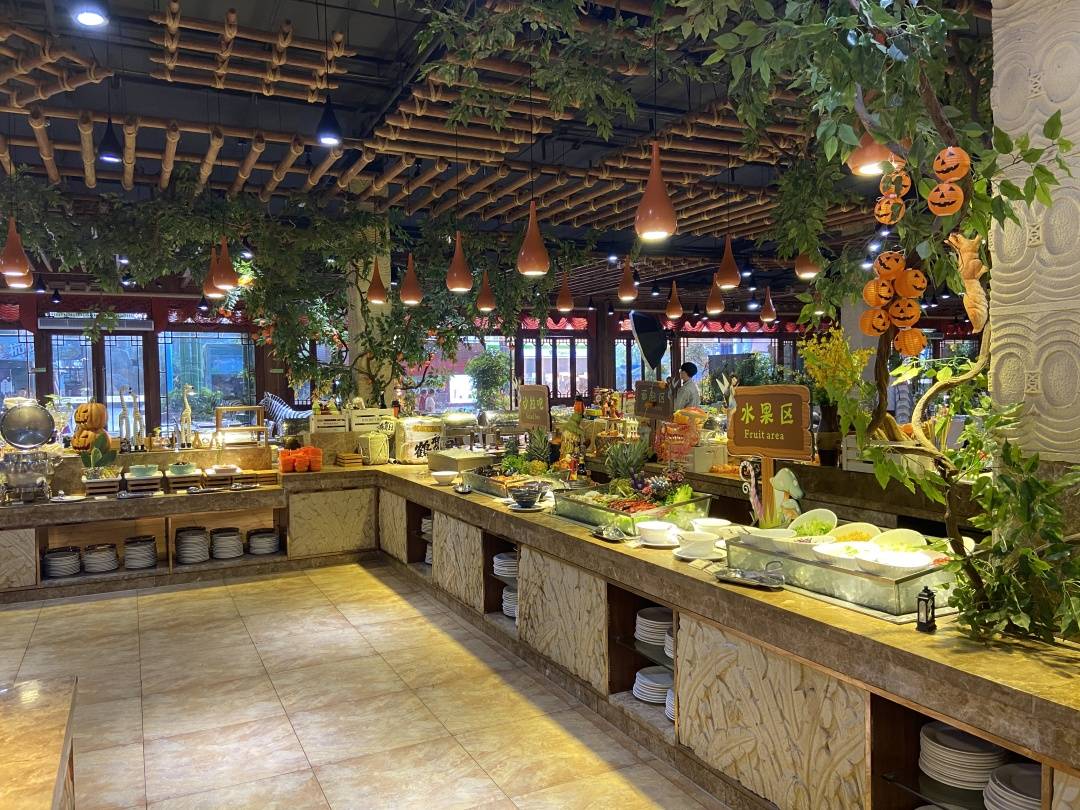 【杭州】高性价比亲子度假 | ￥798起-杭州第一世界大酒店高级房&早餐&温泉、还有自助晚餐等饕餮美食等你来！