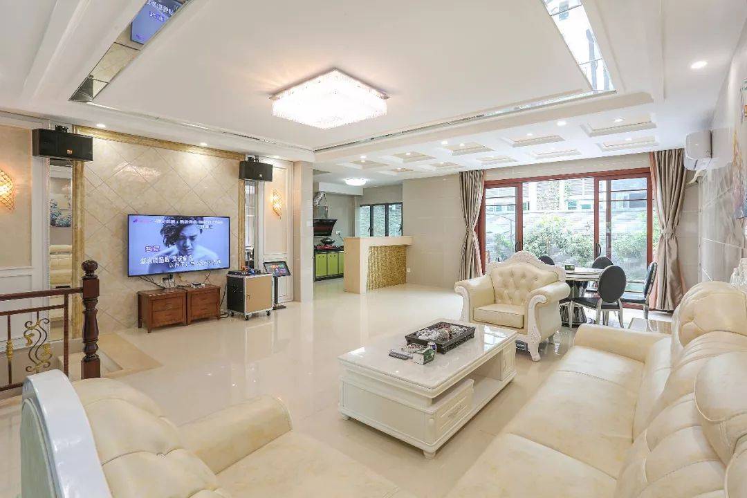 【惠州.酒店】555入住天然居4房真温泉别墅!可碳烤、泡真温泉、打麻将、欢唱KTV、碳炉烧烤、厨房任用,约上好友聚起来(售卖时间至:2021.3.5)