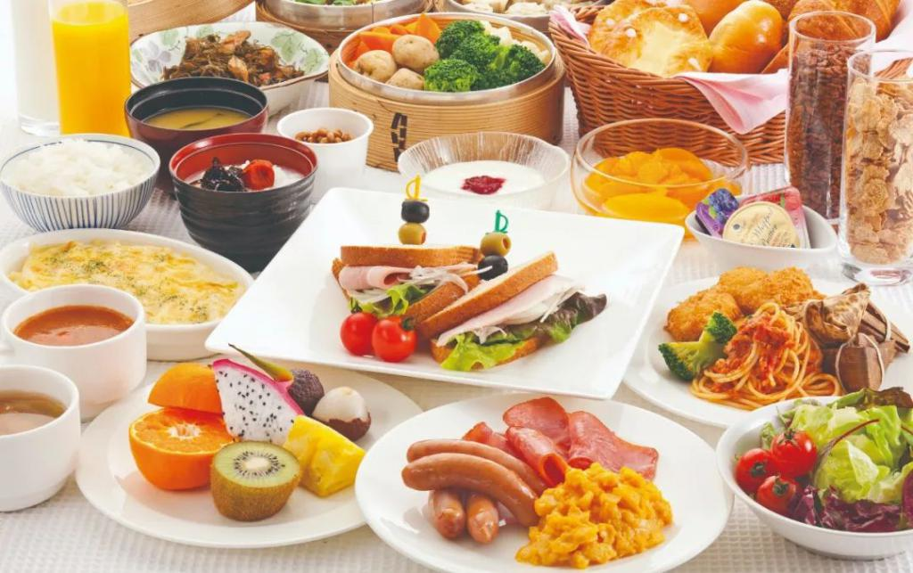 【花都区丨广州碧桂园假日半岛酒店】平日周末同价!¥398元住高级园景双床房!2大1小自助早餐+2人皮划艇、高尔夫挥杆体验