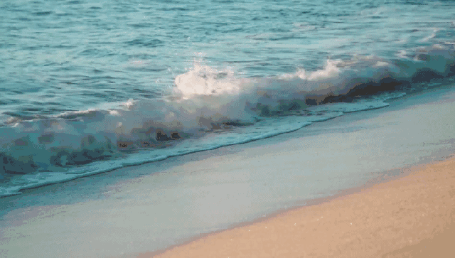 【惠州·小径湾】暑期钜惠，￥258秒杀小径湾主题大床房，所有平日不加收，全年可用，无限次畅玩沙滩，畅玩水质“醉”好的一片海！