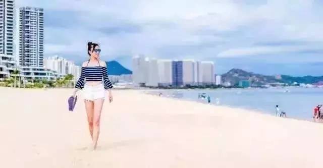 【暑期专场】188元抢购丽景东方度假酒店豪华湾景房~限量抢购，与海边沙滩来个约会，等你来嗨翻天！