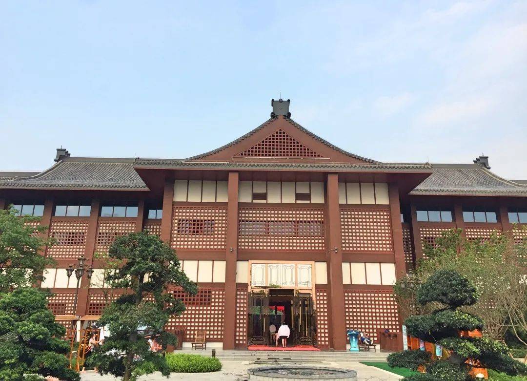 http://qnimg.zowoyoo.com/img/6247575/1752203872674.jpg 图片