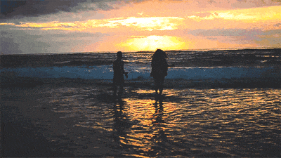 http://qnimg.zowoyoo.com/img/6247575/1779696415442.gif