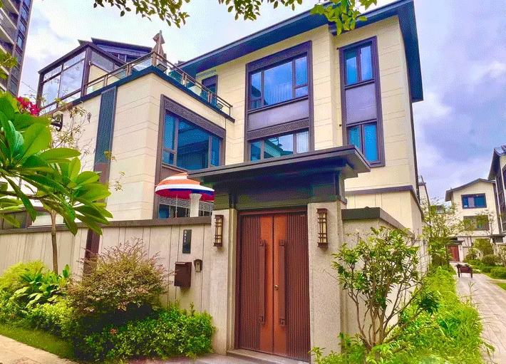 【双十一大促】￥1888元起抢惠州罗浮山亲子乐园5房10床主题别墅；KTV包房/街机/麻将/空中汤泉泡池泡池等娱乐项目，团建聚会玩到嗨~