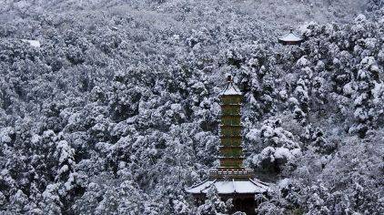 琉璃塔冬雪3