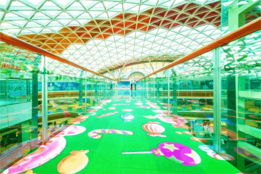 【￥238欢乐舟门票：三人票】广州安华汇欢乐舟明星动物园、蝴蝶谷、高空玻璃连廊、20多项无动力项目、地铁三号线直达