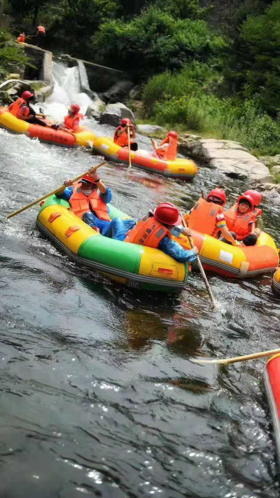 99元抢九仙山门票 峡谷漂流成人票【江北第一漂】全长3公里,漂程约1