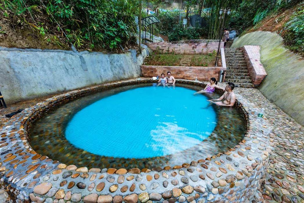 888元入住花筑·清远山其洞度假村~~泳池 私家天然森林温泉 早餐~体验