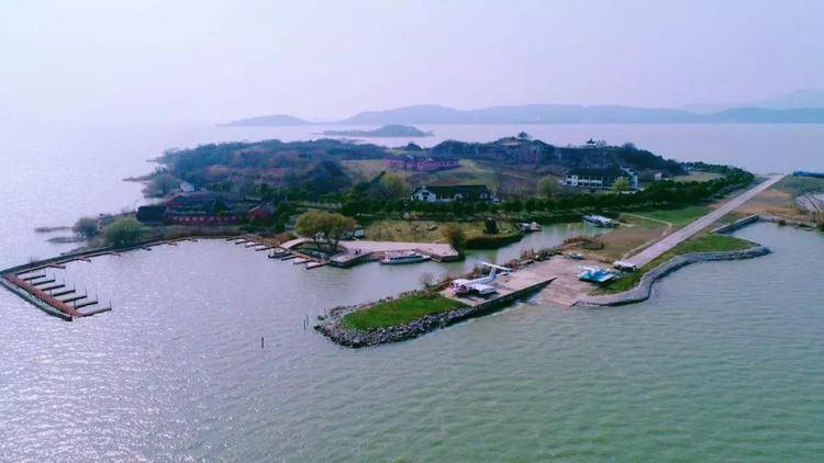 太湖石公山码头8人快艇 8人桃花岛景区成人票