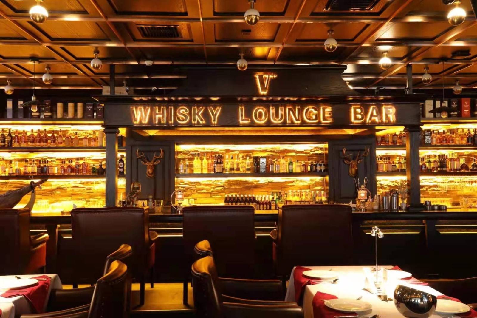 v  play house音乐餐厅