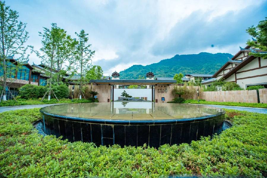 特价来袭599元/套购石阡佛顶山温泉小镇小汤院别墅一间或御汤生酒店