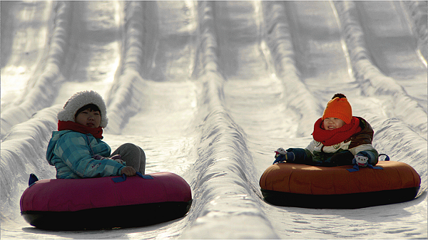 99元来奥普乐戏雪乐园堆雪人打雪仗钻雪洞