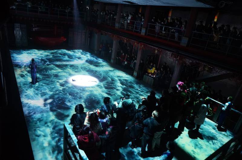 独一无二的水上移动剧场~99元即可夜游珠江,品味岭南粤剧文化,还能