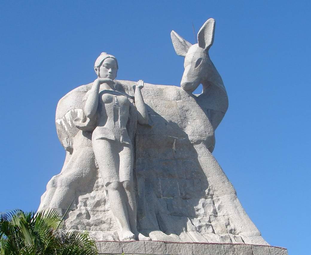 海南三亚鹿回头景区长者/学生优待门票 (当天20:30前可预订)