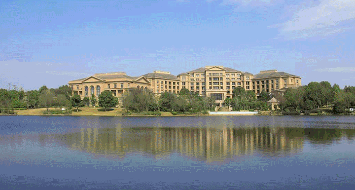 仅899元起抢新昌尊蓝山居3天2晚套餐,含园景房1间2晚 双人早餐 酒店