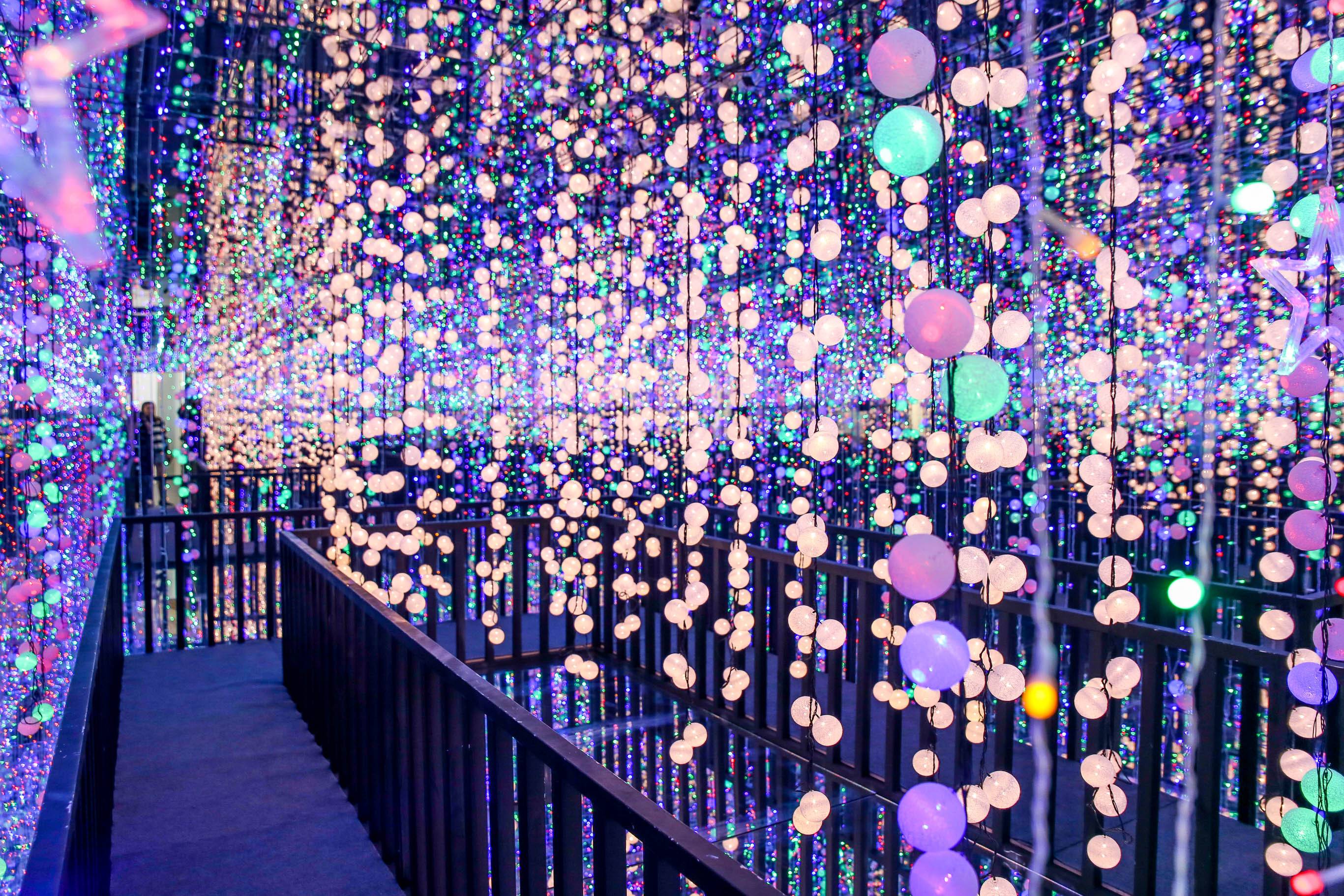 52元抢2大1小佛山南海星空失恋博物馆,看哭1000万人,超美星空嘲景