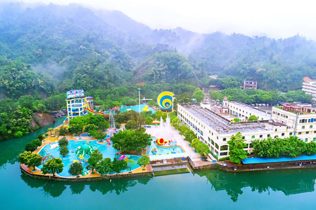 64元秒杀清泉湾动感山泉水城门票1张,炎炎夏日,约上好友来浪一"夏"