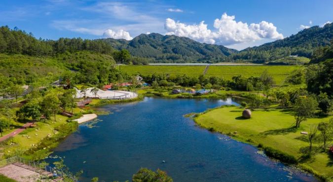 299秒杀景观房/湖景房,观千亩湖景,壕赠山泉水泳池 汗蒸门票,那金谷