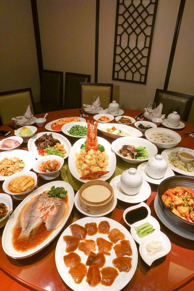 2998/10位--上海新锦江大酒店年夜饭套餐