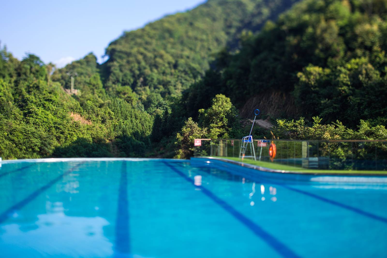 【网红无边大泳池】"北粤大氧吧"韶关灵溪河森林度假,599元住红叶雅居