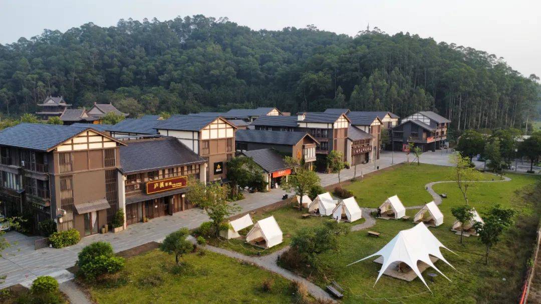 【新兴禅域小镇】游行迹禅意精品民宿￥468元/套,叹南药星空汤泉,含