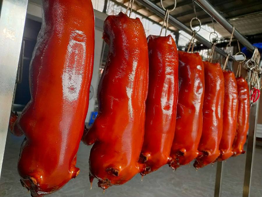 清明祭祖吃金猪