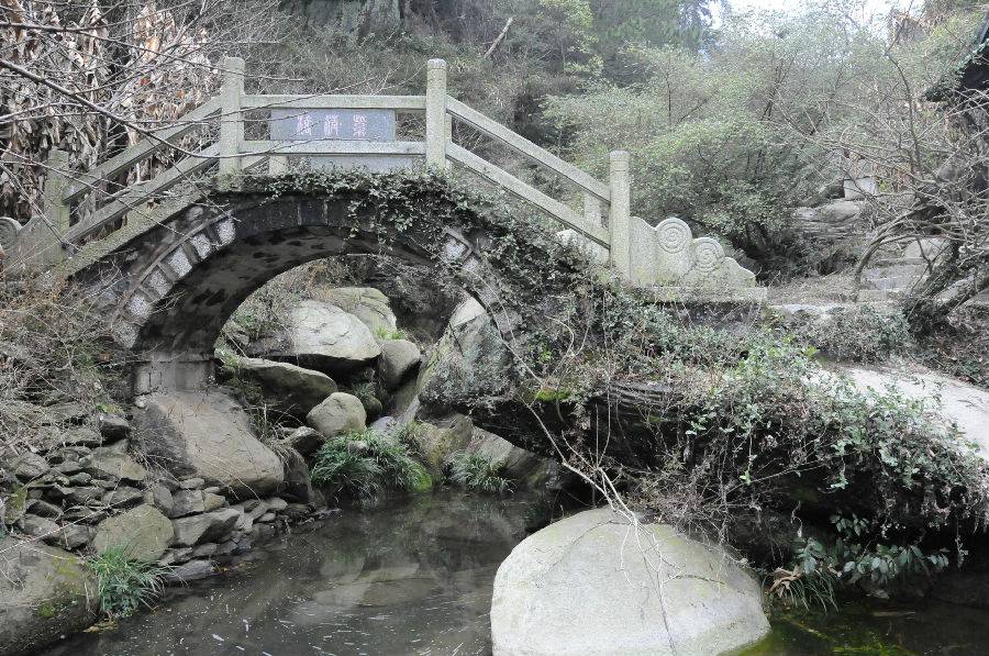 江西南昌梅岭紫清山门票