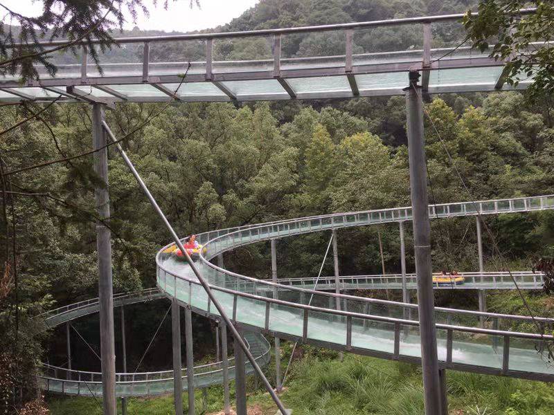 宜春三爪仑高空玻璃漂流成人票 滑草105元(含观光车)