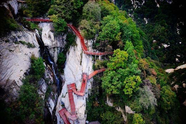 9元蜂抢黑山大峡谷门票,1.2米以下儿童免票