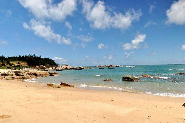 一个东沙滩有风而西沙滩可以无风的神秘地! 一个神奇的有求必应!