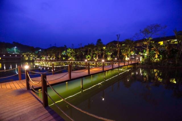 的自然气息 一砖一瓦行云流水间演绎出豪华高贵 24小时私人管家服务