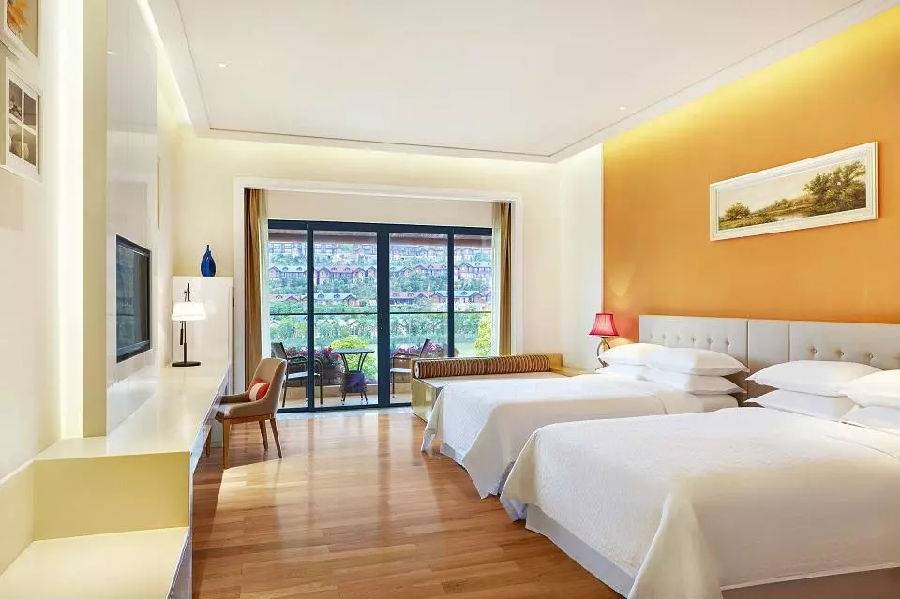 【抢购价格】:699 元.