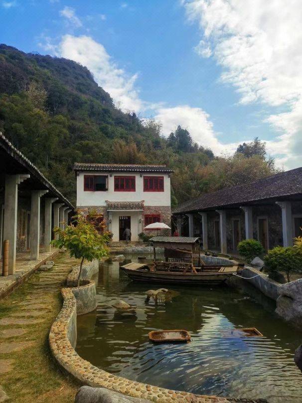 【英德25℃石筑民宿】住隐世桃源"广东小桂林"~平日不加收!